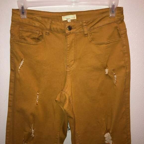 Turquoise Haven Size 1X Mustard Brown Distressed Frayed Hem Straight Jeans Pants - Picture 5 of 10